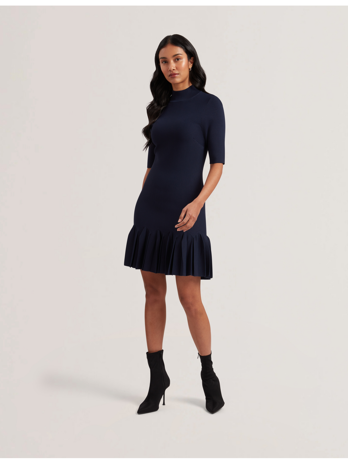 Pleated Hem Bodycon Knit Mini Dress
