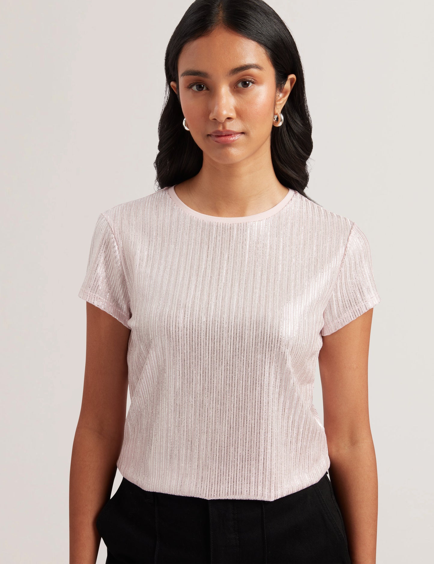 Ribbed Metallic Fitted T-Shirt