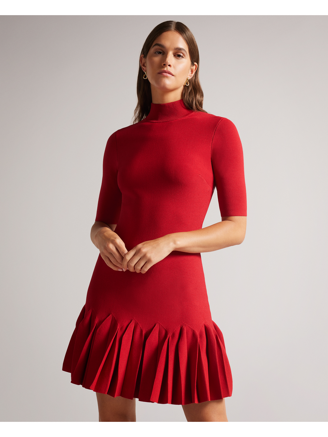Pleated Hem Bodycon Knit Mini Dress