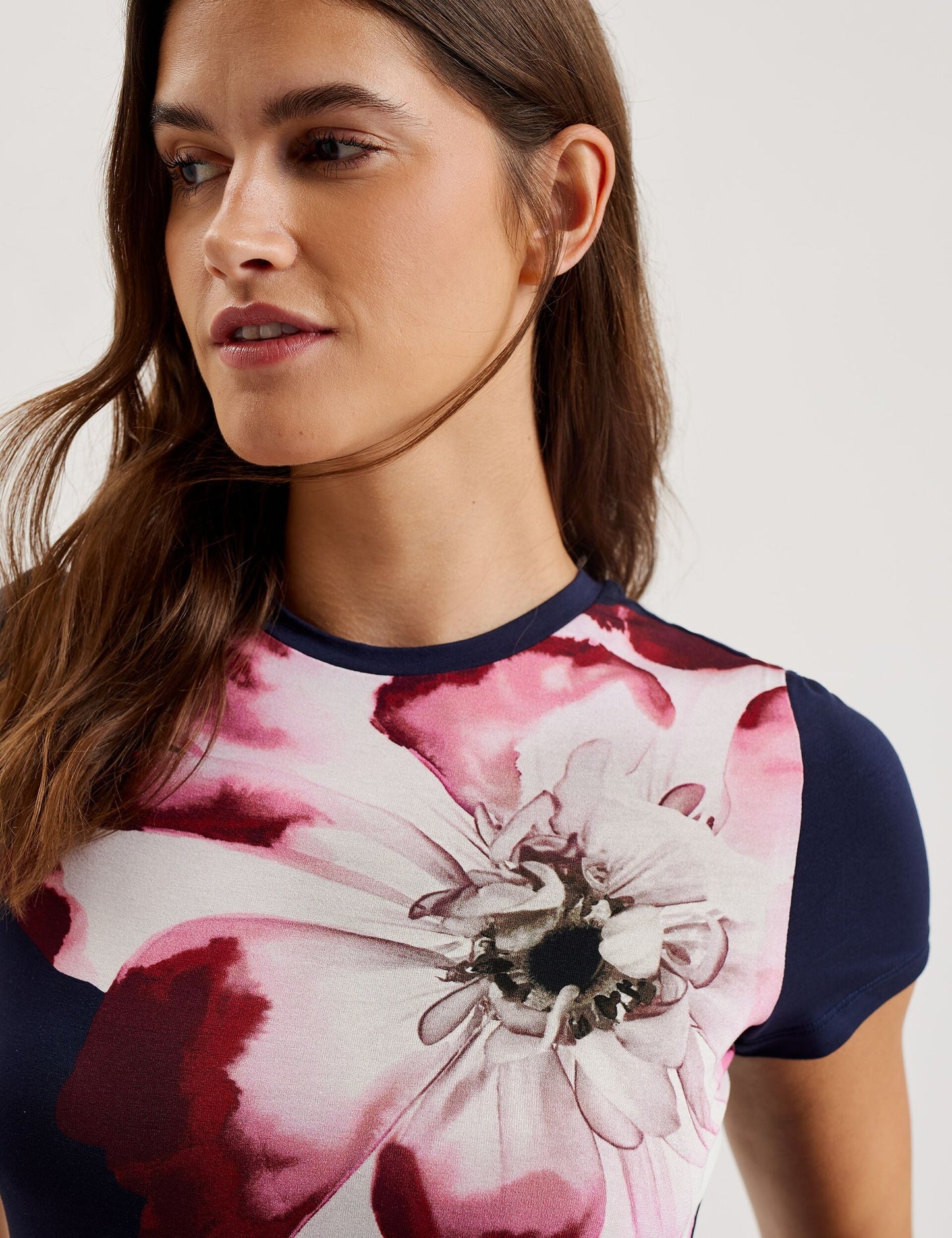 Placement Print Crew Neck Fitted T-Shirt