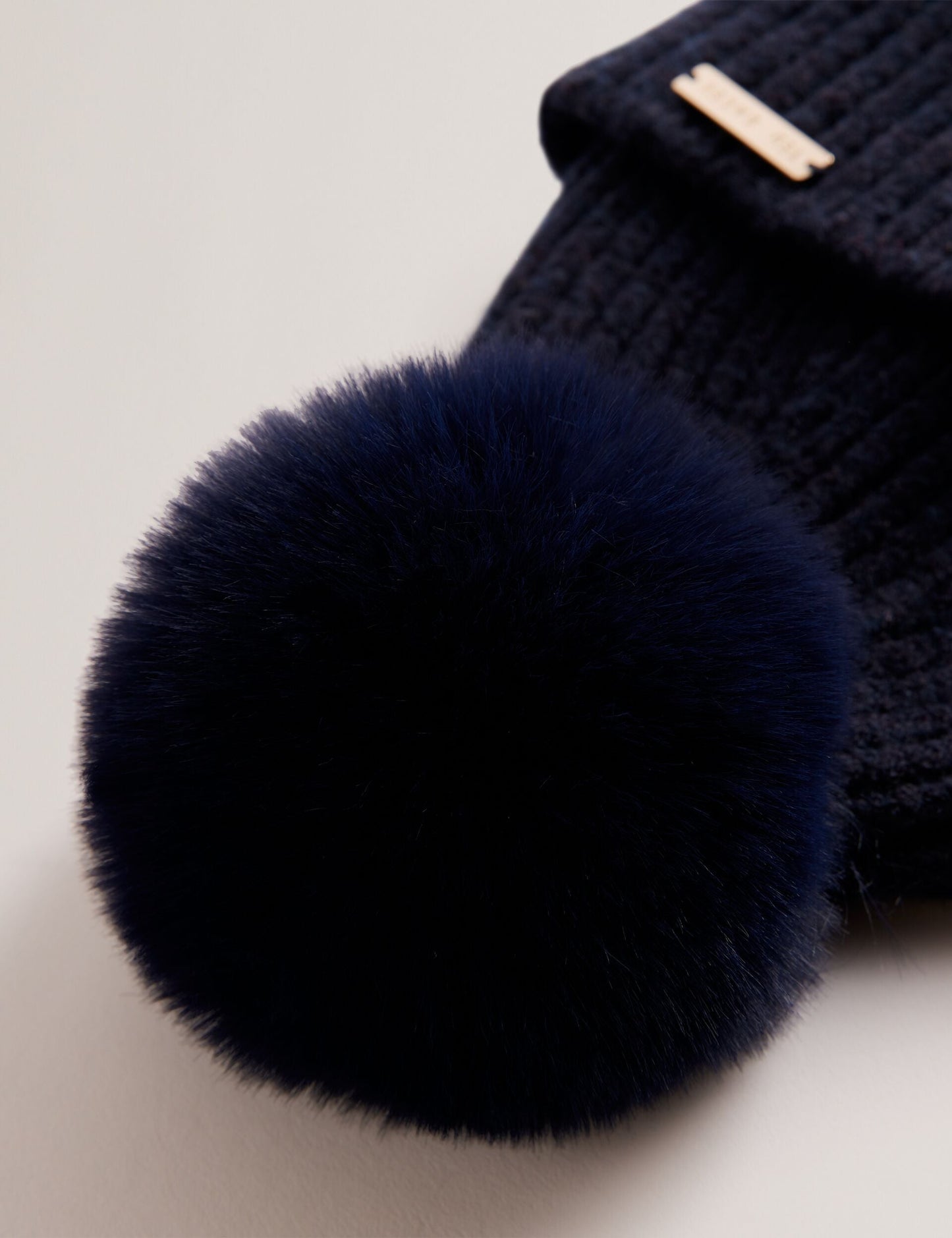 Ribbed Knit Fluffy Bobble Hat